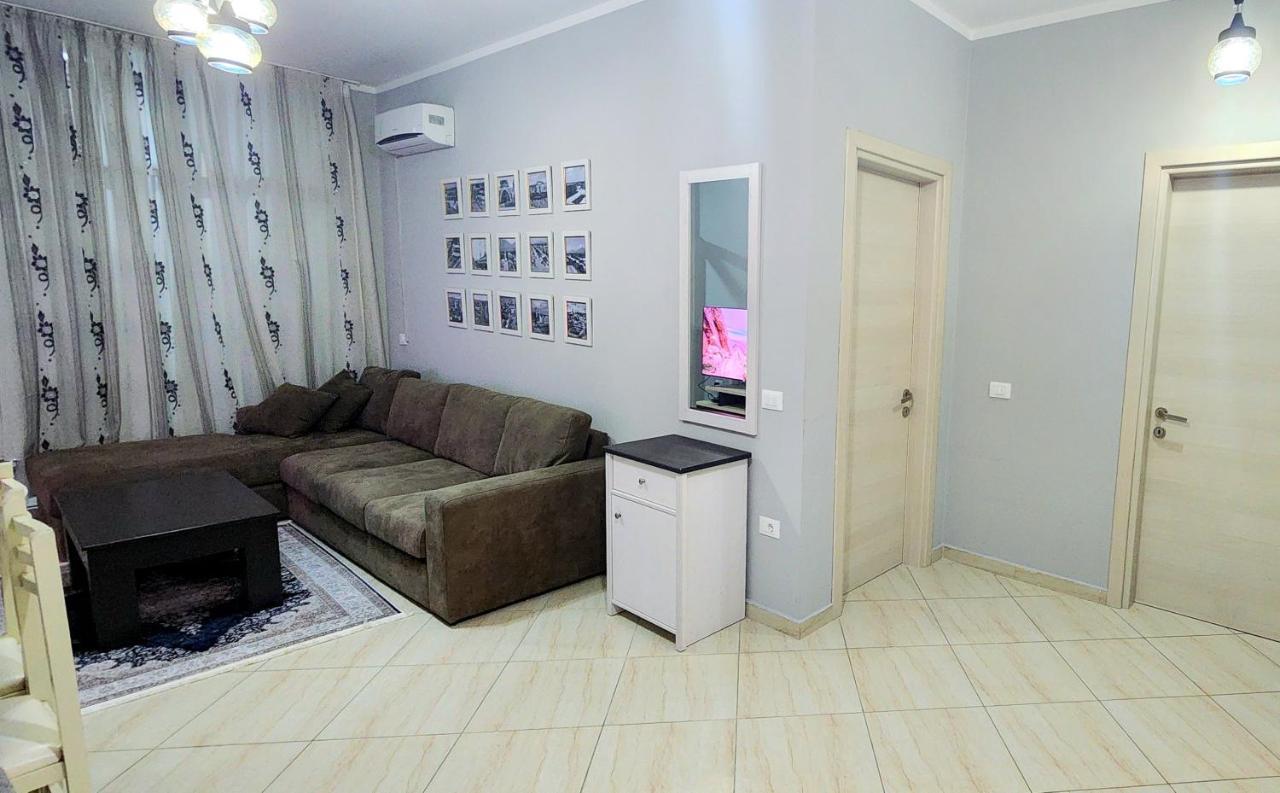 Pleasing Place With Free Parking On Site In Tirana Komuna E Parisit Exterior photo