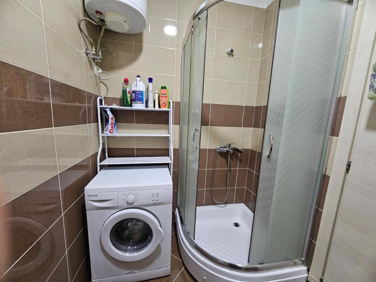 Pleasing Place With Free Parking On Site In Tirana Komuna E Parisit Exterior photo